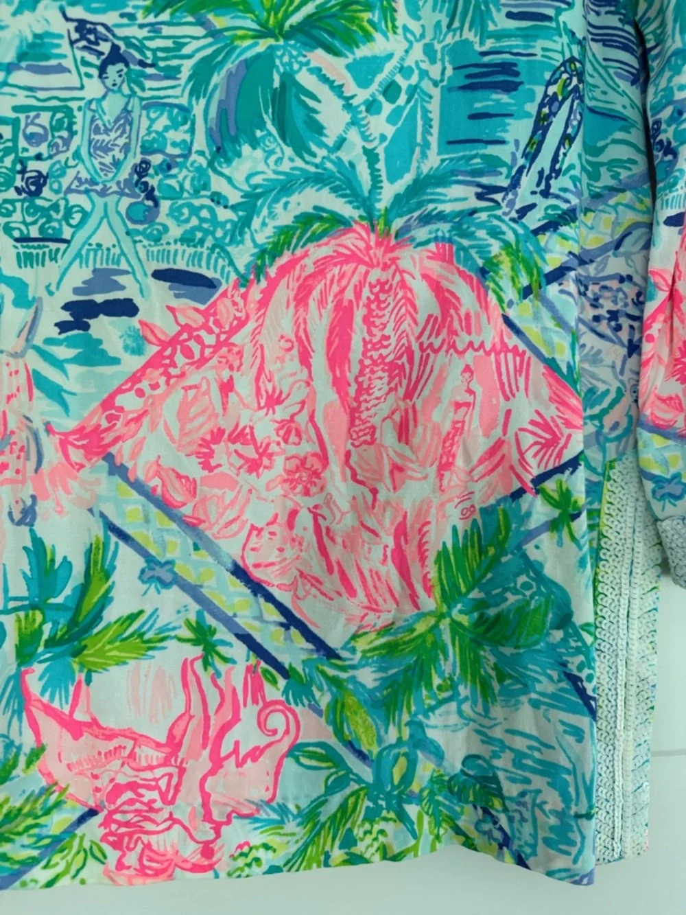 Lilly Pulitzer Renato Bohemian Queen Tunic with Sequin Embellishments, Small - Picture 11 of 15